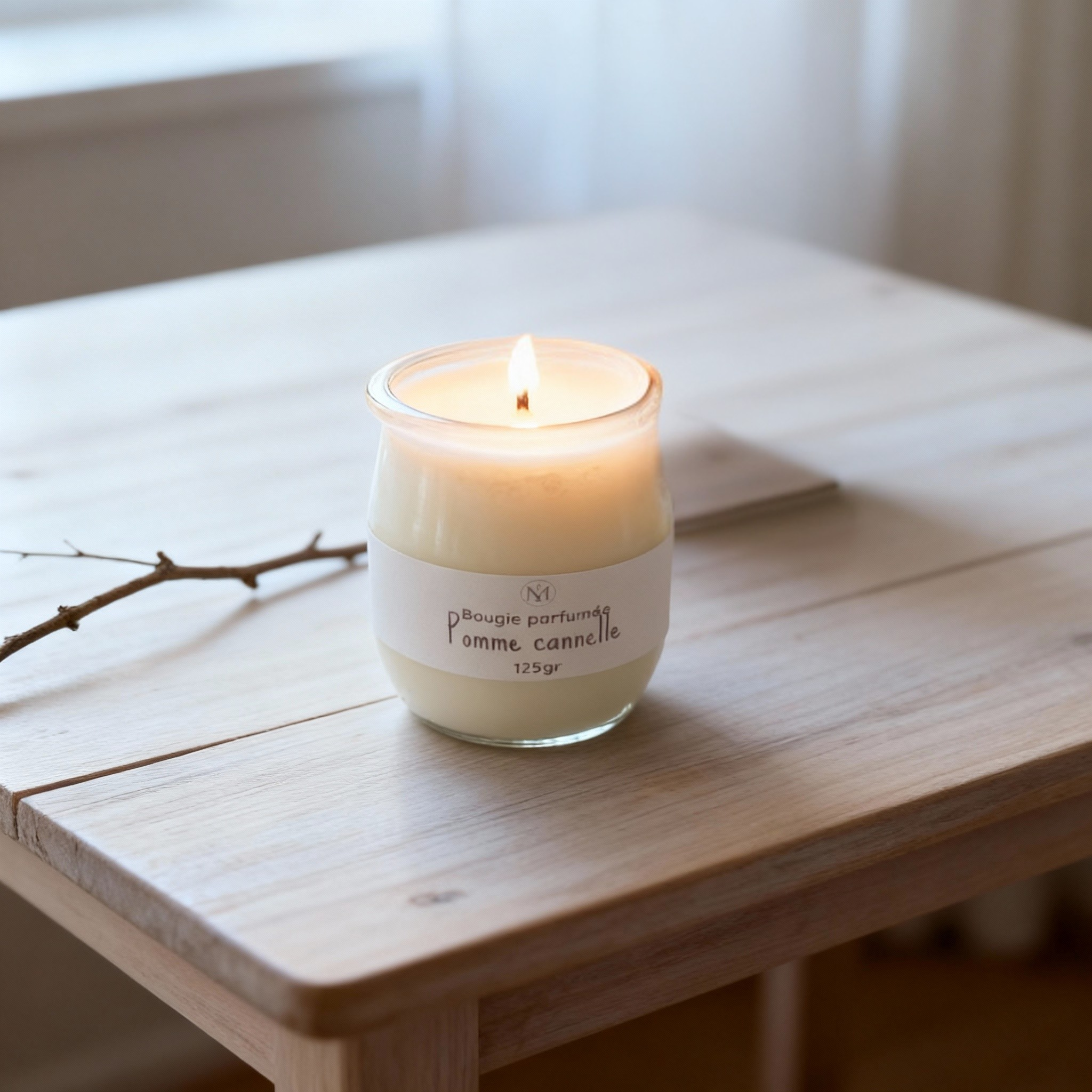 Bougie "Pomme cannelle"