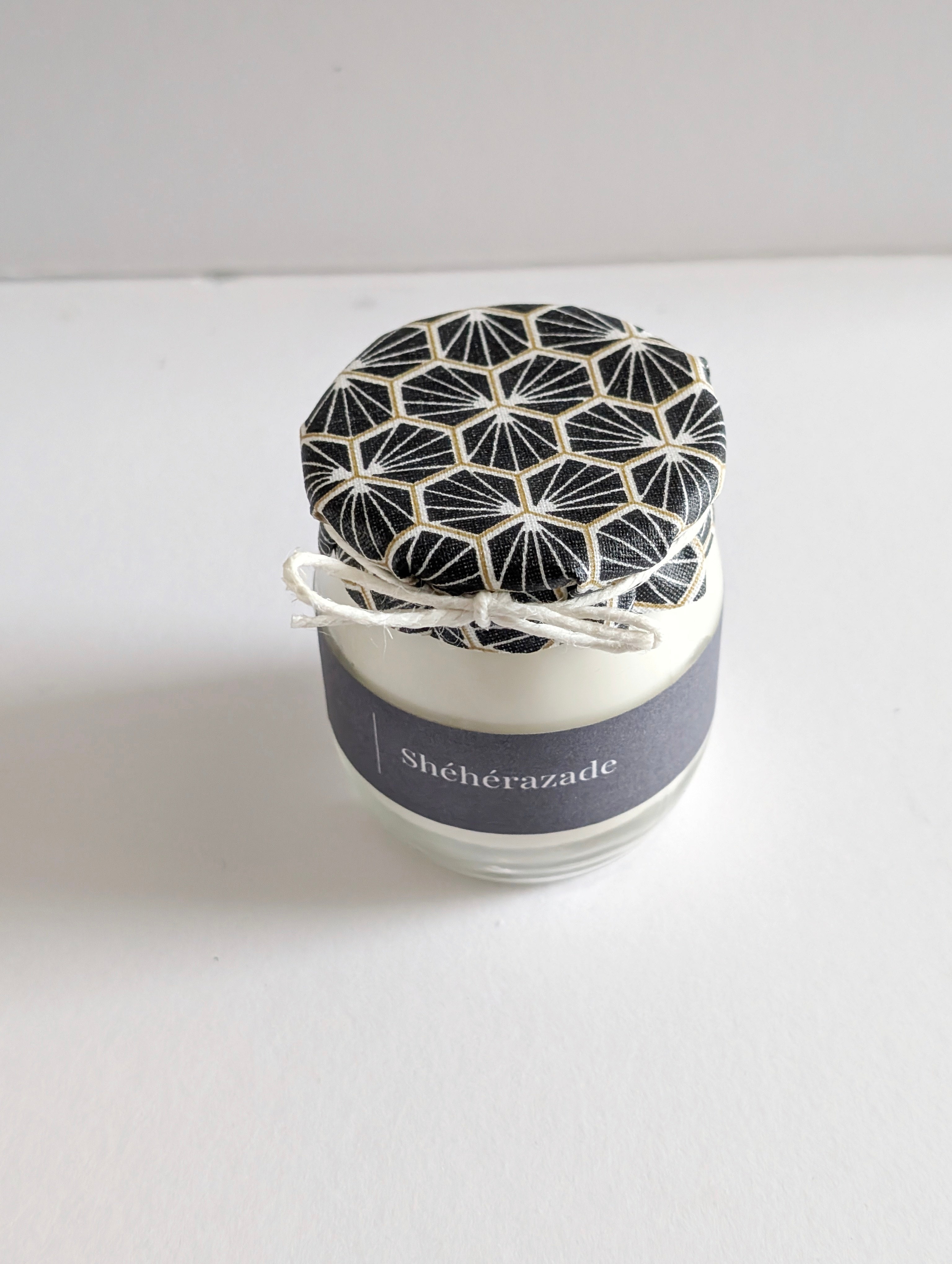 Bougie Artisanale "Sheherazade" + Boîte d'Allumettes | Parfum Oriental de Grasse