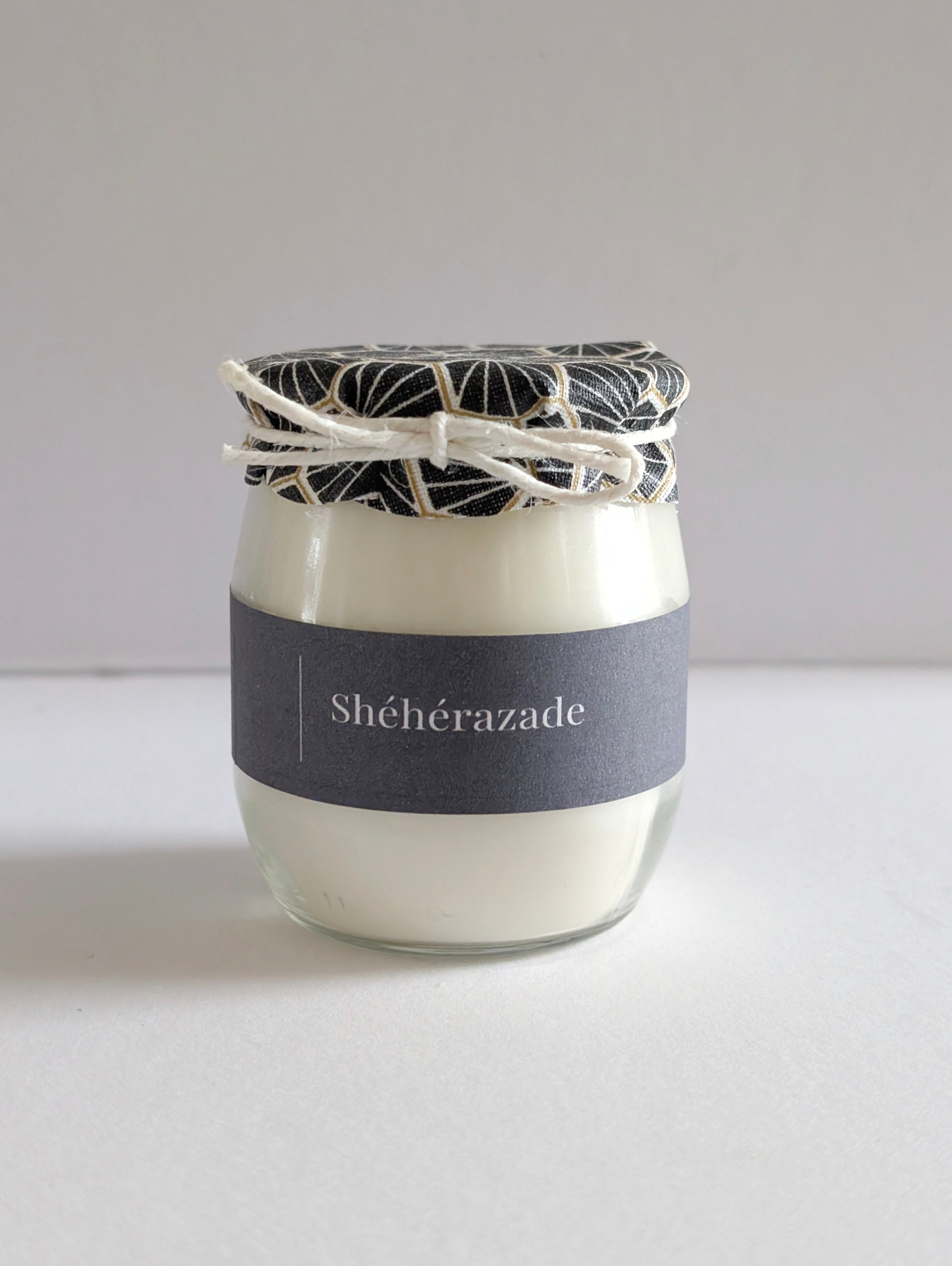 Bougie Artisanale "Sheherazade" + Boîte d'Allumettes | Parfum Oriental de Grasse