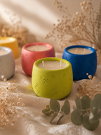Bougie parfumée artisanale · Cire de soja · Pot en jesmonite • L'Alanguie